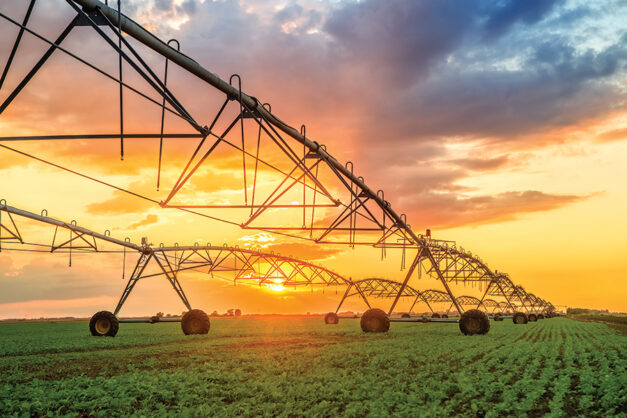 https://www.tricitiesbusinessnews.com/ext/resources/2022/06/IrrigationSunset.jpg?height=418&t=1737758776&width=800