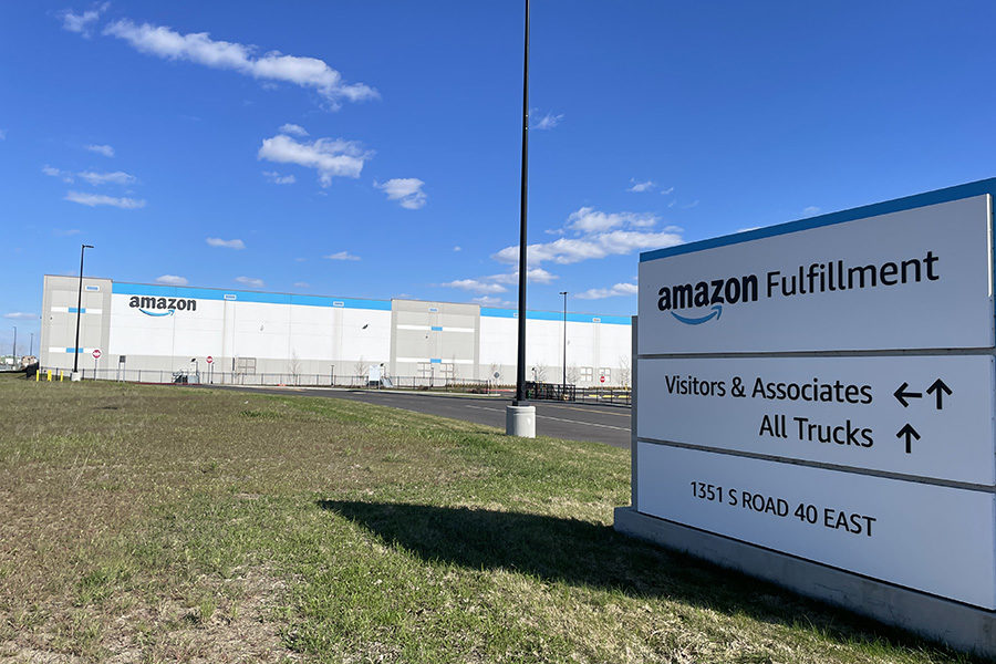 Help wanted: 1,000 Amazon warehouse workers