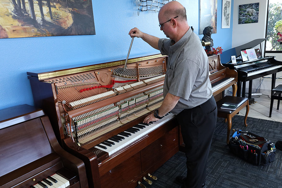 Meet the man who’s tuned Tri-City pianos for 24 years | Tri-Cities Area ...